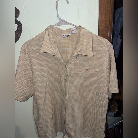 Never worn it size L fits like a L - Picture 2 of 3